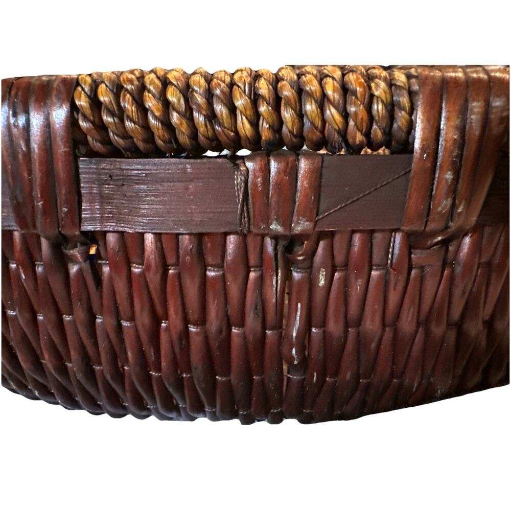 Vintage Wicker Woven Basket Holder Carrier Storage 12" X 9" X 6.25” Brown - Picture 5 of 6